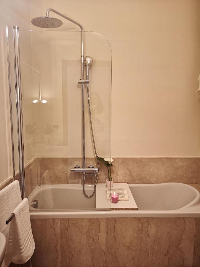 Appartement So Fine - Apulian Flats à Bari Extérieur photo